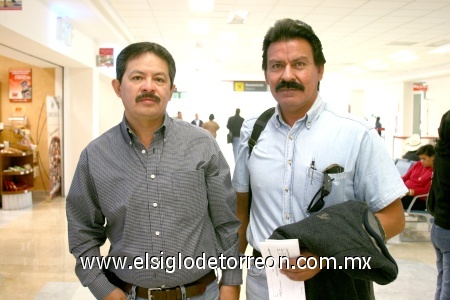 31102008
Víctor Lara y Gerardo Torres viajaron a Mérida, Yucatán
