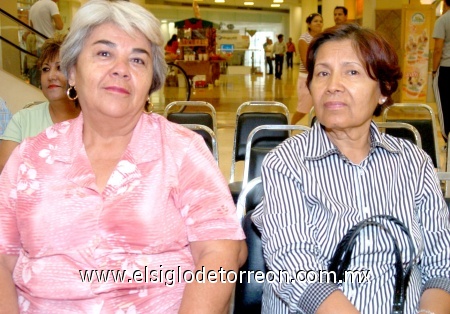 02112008
Mariana y Juanita.