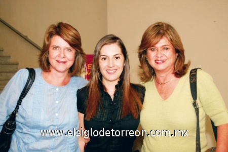 Susana González, Paty Cerón y Paulina González.