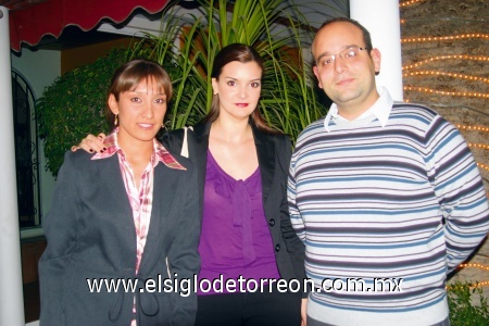 Elisa Delgado, Maru Boesch y Ludovic Anacleto (Sommelier).