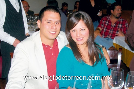 Rubén Ybarra y Kitty Carmona.