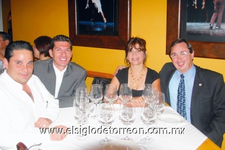 René Rimada, Gustavo Núñez, Jesús García y Adriana Torres.