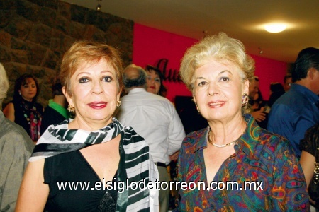 Rosa de la Parra y Gloria Murillo de Torre.