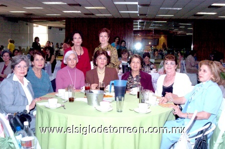 05112008
Delia, Myrna, Licha, Adriana, Kena, Gloria, Pina, Panchita y Carmelita