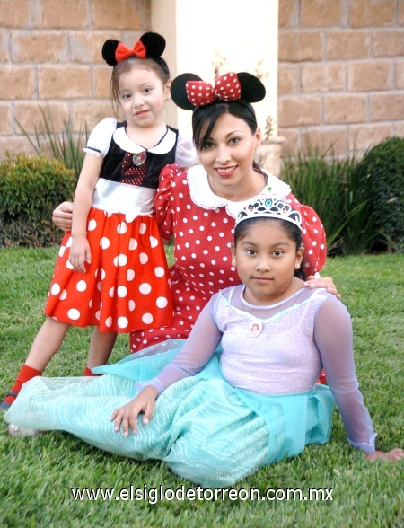 02112008
Perla , Frida y Valeria Borrego.