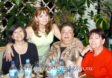 08112008
Bety Holguín, Mogguis de Berron, María Luisa Cueto y Carmen María Estoty
