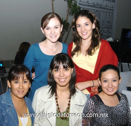 09112008
Caro Olhagaray, Judith García, Ercel Mireles, Nancy D´Samper e Imelda Cortés.