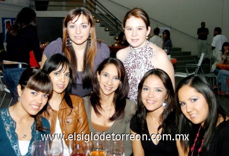 09112008
Gilda Berrueto, Priscilla Ramírez, Carla Sosa, Ana Laura Hernández, Lizbeth Gallardo, Mirna Hoyos y Daniela Padilla.