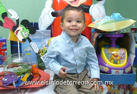 11112008
Óscar Issac Hernández Calderón, en su cumpleaños.