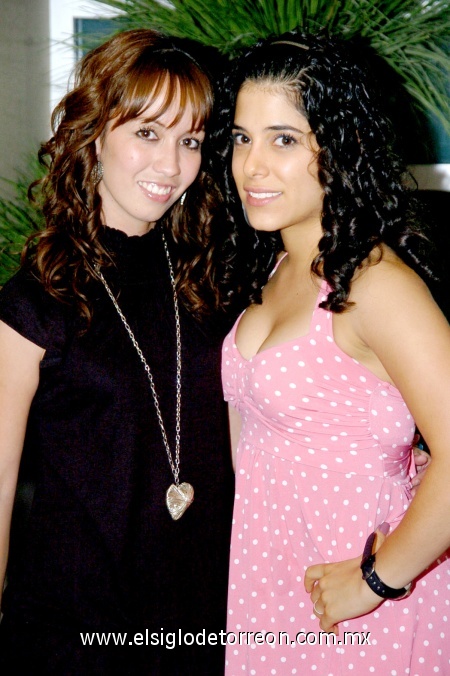 10112008
Gaby Ruiz y Sory Dergal.