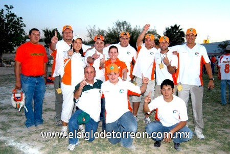 12112008
James Graham, Ray Ciceñas, José Luis Fajardo, Agustín Ortiz, Moisés Salazar, Víctor Albores, Alejandro Martínez, Alejandro Martínez Jr., Alejandra Arteaga, Miriam Lam y Marco Antonio Ortega