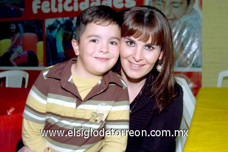 15112008
Eduardo Ramos y Lucía Leal