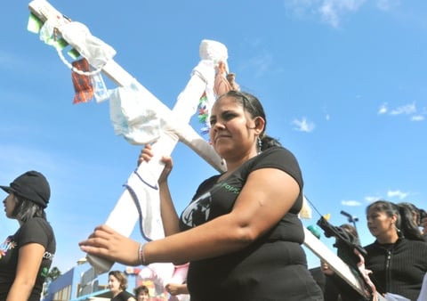El informe '¡Ni una más! El derecho a vivir una vida libre de violencia en América Latina y el Caribe', coordinado por el organismo, aseguró que la región dispone de un marco normativo suficiente para enfrentar esta violencia.