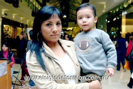 19112008
Luz María Quezada y Emiliano Atilano