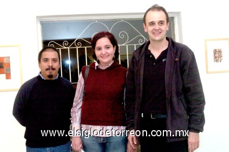 18112008
Miguel Canseco, Patricia Hernández y Eric Lahille.