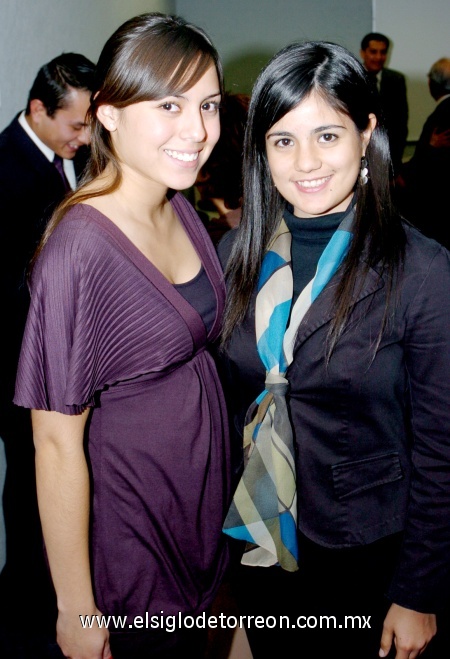 21112008
Yolanda Acevedo y Karla Díaz
