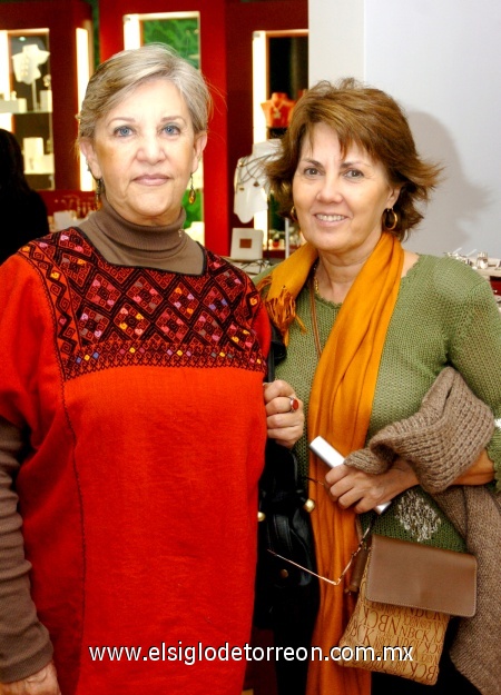 23112008
Cristina Jiménez y Charo Alarcón.