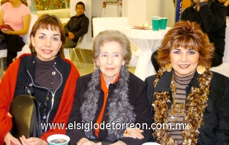 23112008
Myrna de Amparán, Margarita Herrera y Rosa María de Herrera