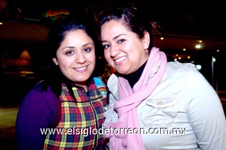 23112008
Mabe González y Dahlia Estrada.