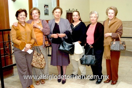 23112008
Estela de Casas, Angelina de Garza, Mercedes Díaz Rivera, Pepita Martínez V., Pepita de Viesca y Adelina de Díaz Rivera
