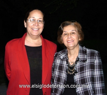 25112008
Soledad y Rosy Gordillo.
