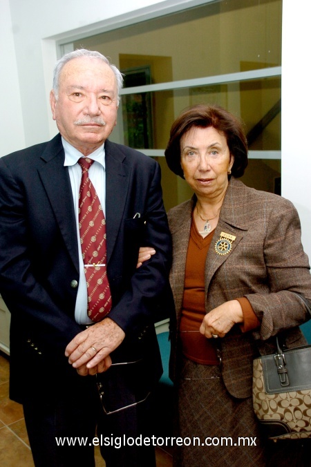 27112008
Carlos Israel González y Elba Elizondo de González