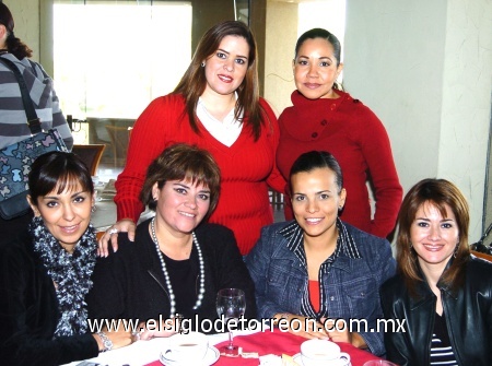 27112008
Claudia Cárdenas de Arredondo, Nena Ávila, Érika Martínez, Ileana Soto, Natalia Gilio y Adriana de Torres