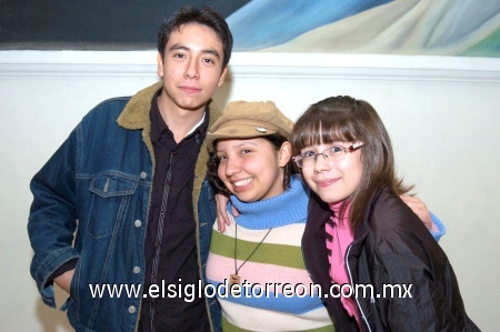 27112008
Édgar, Pamela y Sara Nicole