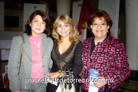 29112008
Blanca Elena Parda, Lucía de Ramos y Laura de Carrillo