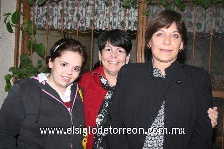 29112008
Lorraine, Patricia y Pia Dipp