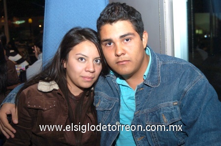 30112008
Lizeth Esparza Olivares y Pablo Germán Salas Maldonado.