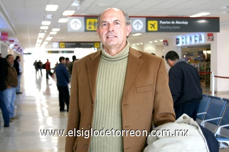 05122008
Francisco Ibáñez Domínguez, llegó de la capital de la República Méxicana.