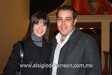 06122008
Angélica Lozano y Andrés.