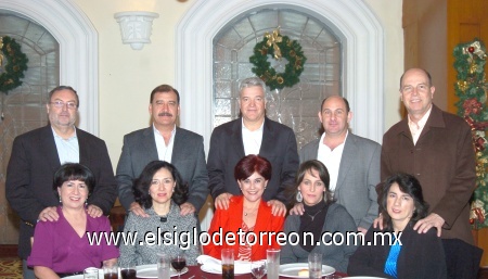 07122008
Gerardo Martín y Bertha de Martín, Miguel Wong y Verónica de Wong, Leopoldo Sotoluján y Olivia Sotoluján, Gerardo Mafud e Ivette de Mafud, Javier Ramos y Pita de Ramos.