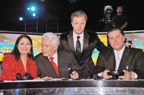Aún en la final, el jurado …del que también fuera parte Ana Gabriel, fue implacable.