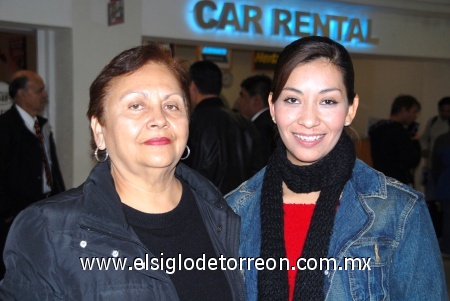 15122008
Norma Lisset Díaz y Silvia Padilla Silva se fueron de vacaciones a Ciudad del Carmen, Campeche.