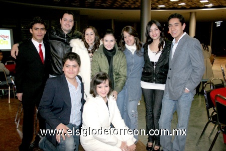 07122008
Ricardo Ríos, Alessandra Manzali, Hassan Zain, Andrés Mata, Ana Cristina Rangel, Edna Morales, Toñe Aguilera y Andrés Soto.