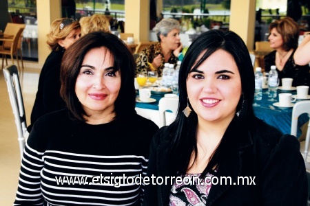 Adriana Sepúlveda y Adriana Cepeda.