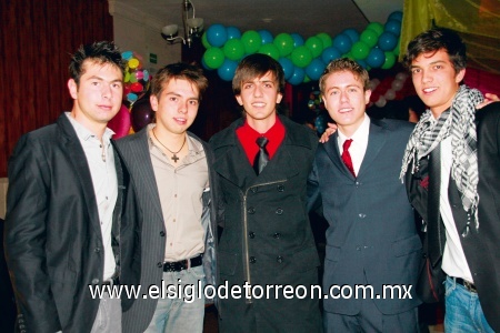 Recorrido Social
Luis Felipe Rivera, Adolfo Mijares, Víctor Zarour, Hugo Herrera y David Curiel.