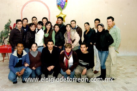 14122008
Valeria Luna Reyes festejó su cumpleaños con numerosos amigos y familiares.