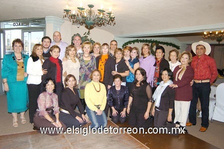 17122008
Grupo de natación del Club San Isidro, reunidos en su posada navideña