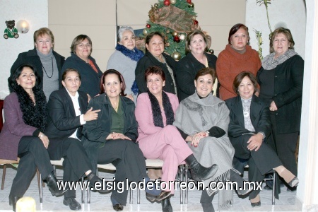 21122008
Reunión navideña de amigas ex contables. María Elena, Margarita, Guadalupe, Yolanda, Angélica, Soledad, Rebeca, Rocío, Irene, Yolanda, Lidia, Esperanza e Irma.