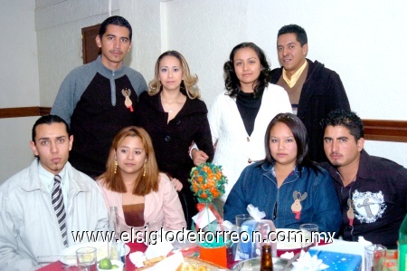 25122008
Ana Ruelas, Jesús Macías, Nora Treviño, Gerardo Ávalos, María de Jesús Zavala, Juan Raymundo Barbosa, Virginia Flores y Martín Vázquez