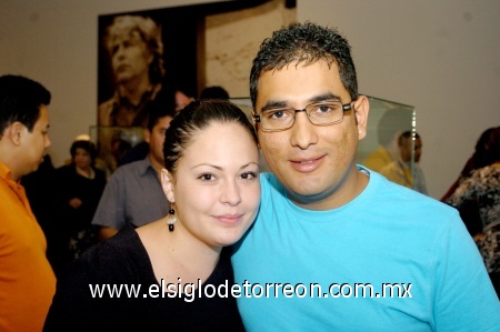 14122008_d_Aranzazú Torres y Ernesto Quirarte.