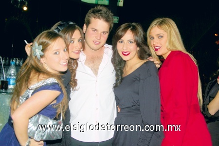 Paulina Martínez, Cristy Ruiz, Ricardo V., Malla Sofía y Sofi Rodríguez.