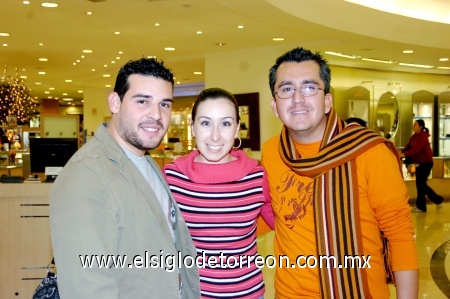 02012009
Jaime Horta, Gaby Félix y Alonso García