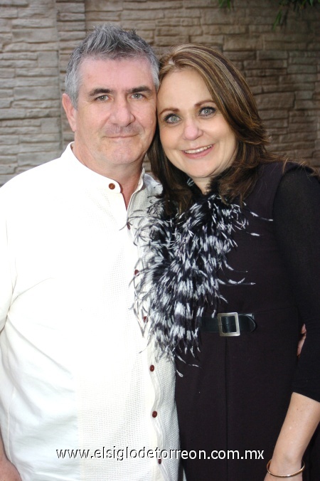 05012008
Paul Astill y Sonia Orduña de Astill fueron despedidos con motivo de su cambio de residencia.