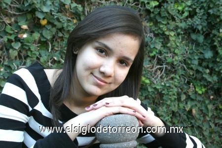 04012008
Muchos parabienes recibió Sofy Barraza Alvarado.