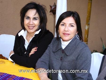 05012008
Etel Moreno y Lupe Meléndez.