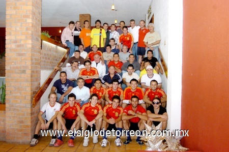 08012009
Equipos de futbol del Parque España, en su reciente celebración decembrina
